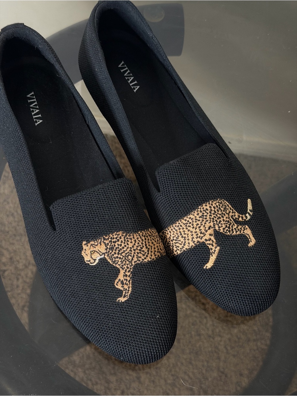 VIVAIA Audrey Black Cheetah Leopard Embroidered Knit Loafers Women’s 10